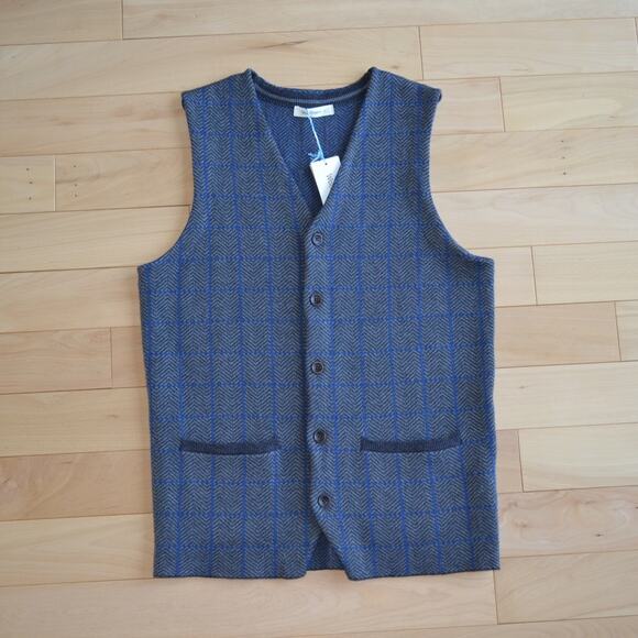 NWT WoolOvers Vest with Pockets Cashmere Blend Gray Size M - Picture 1 of 5